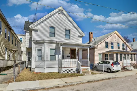 17 Pleasant Street Nashua NH 03060