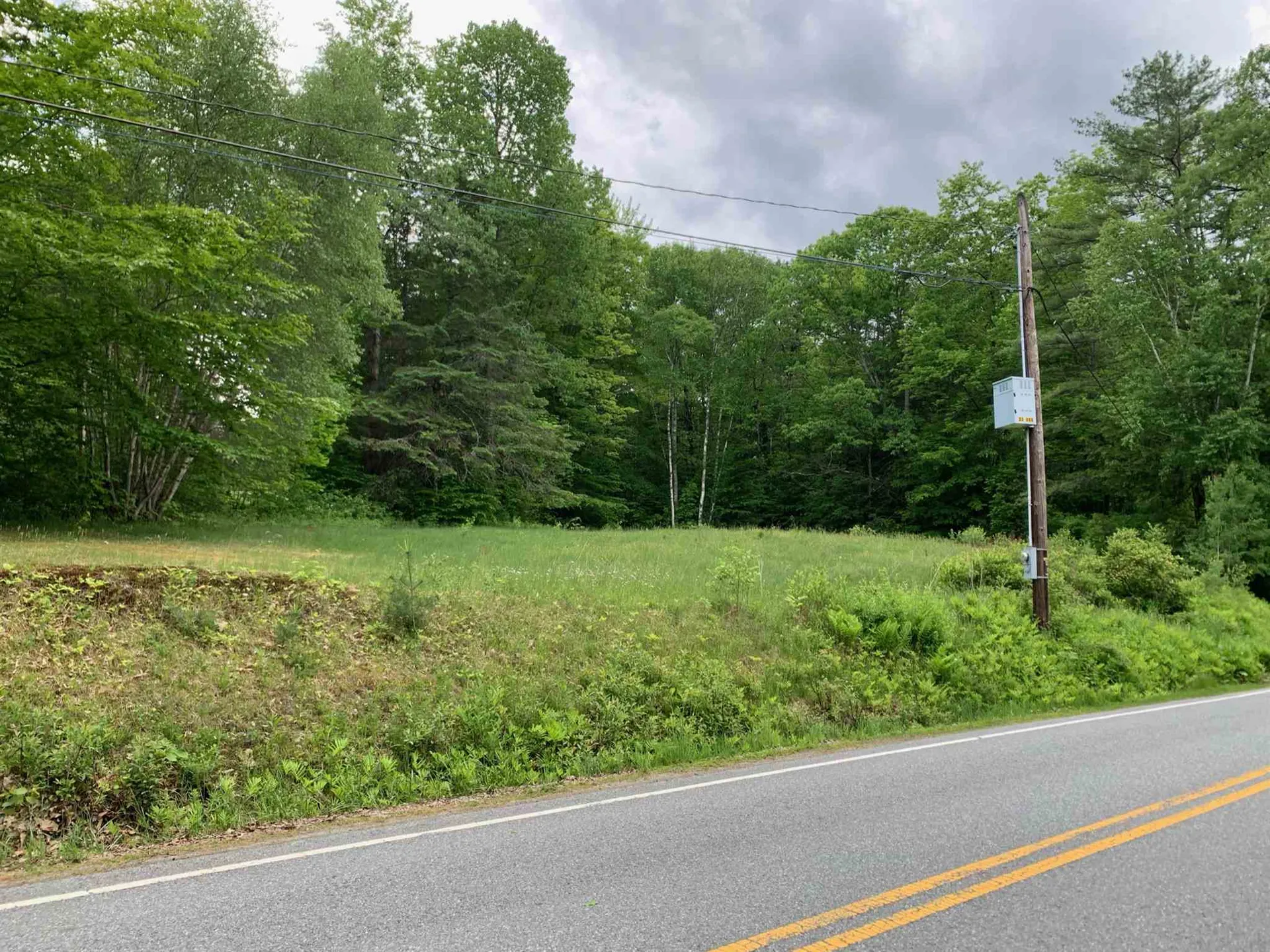 37 Center Of Town Road Hartford VT 05001