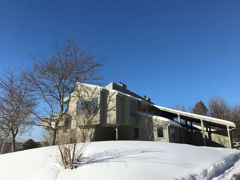 4905 Vaughn Farm Road Manchester VT 05255