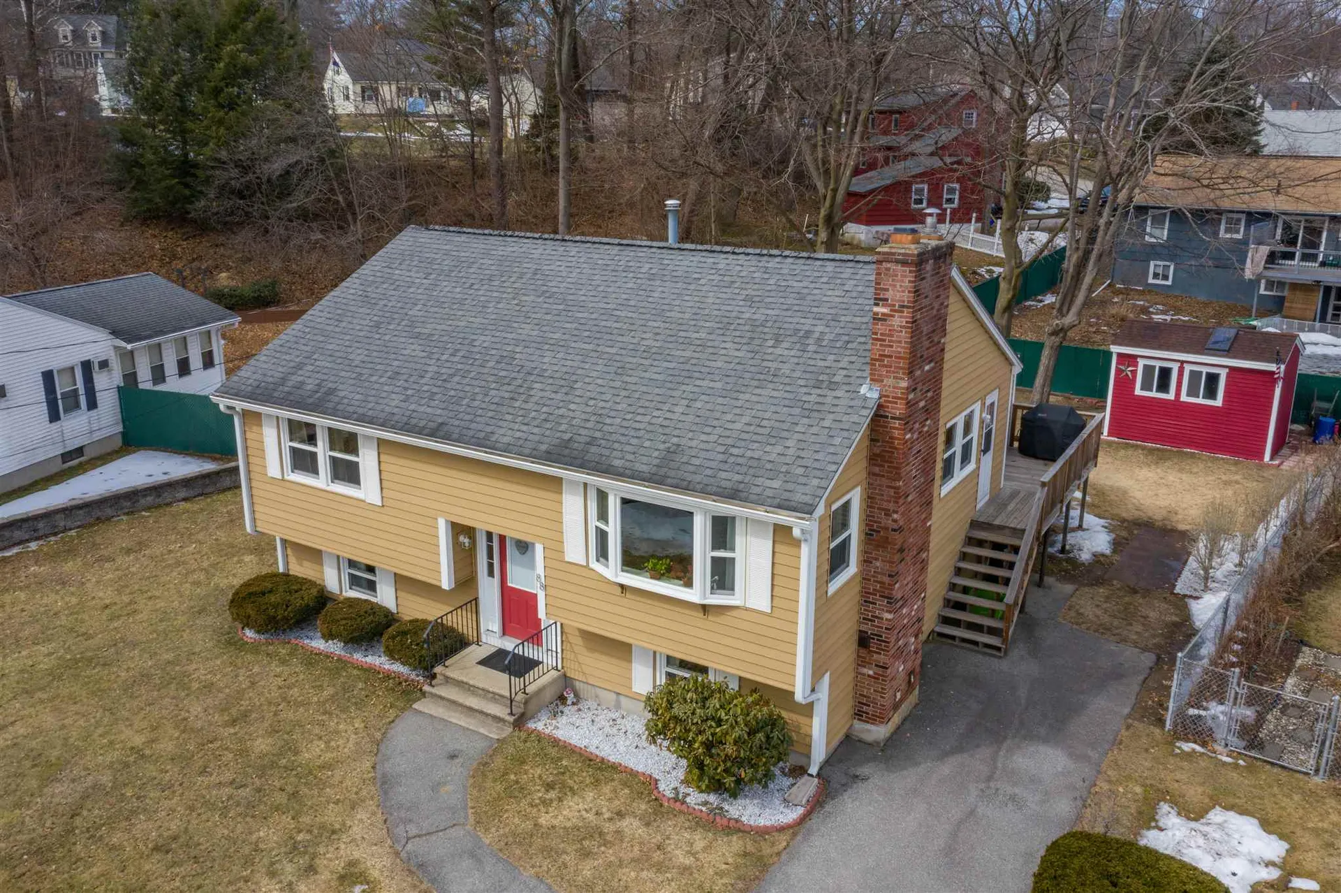 88 Avon Drive Nashua NH 03064