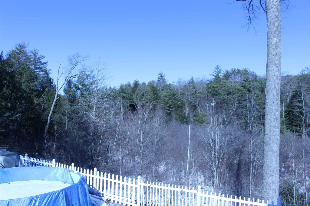 379 Old Claremont Road Charlestown NH 03603-4335