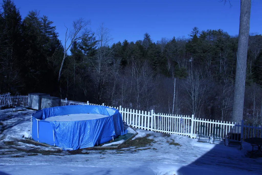 379 Old Claremont Road Charlestown NH 03603-4335