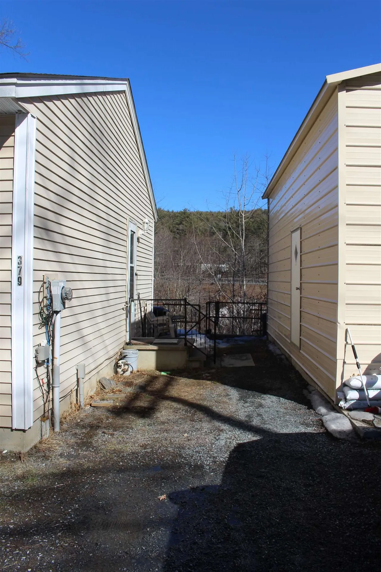 379 Old Claremont Road Charlestown NH 03603-4335