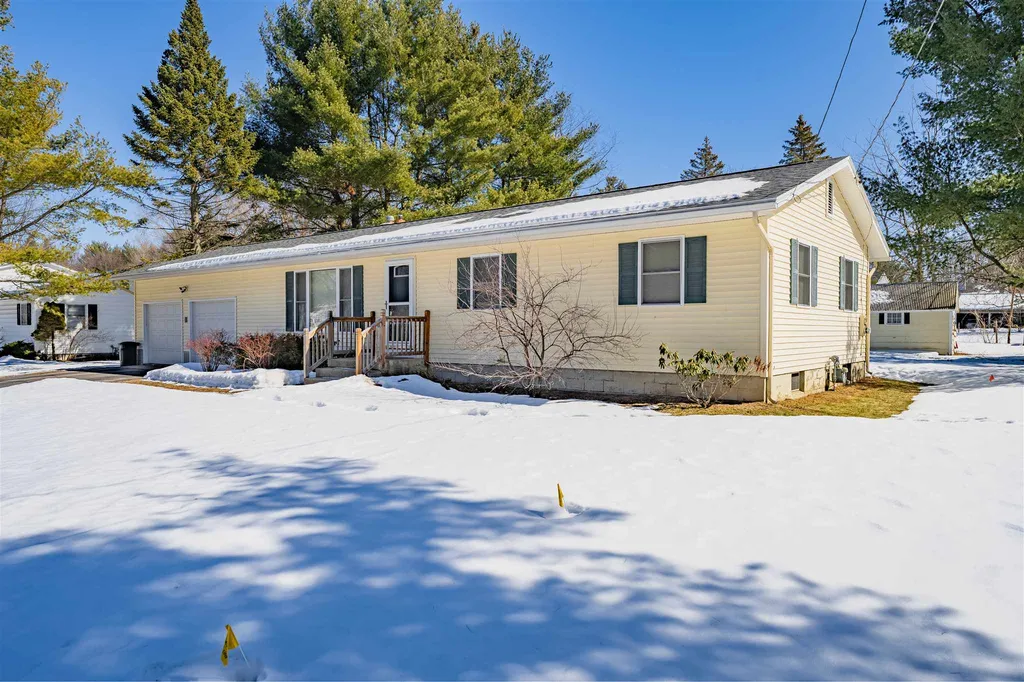 74 Cobbleview Drive Colchester VT 05446