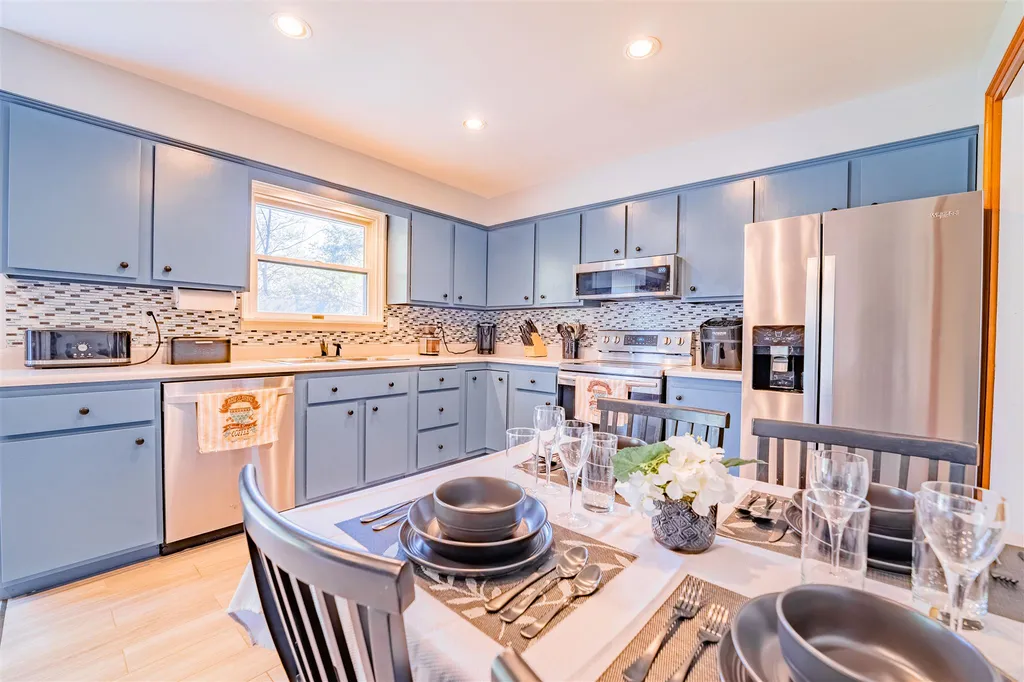 74 Cobbleview Drive Colchester VT 05446