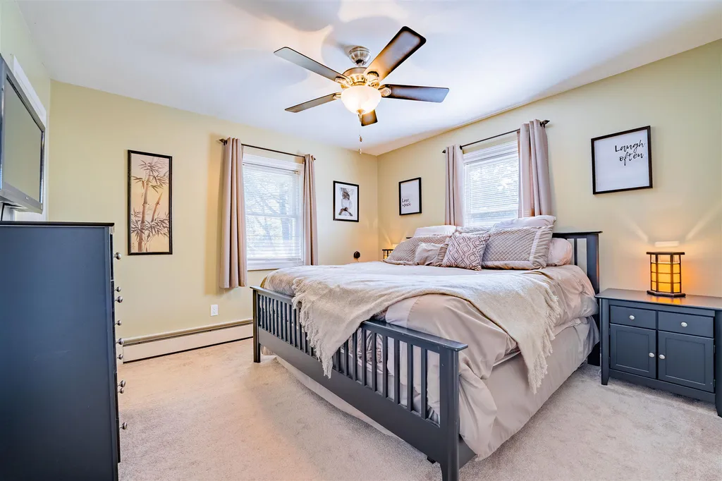 74 Cobbleview Drive Colchester VT 05446