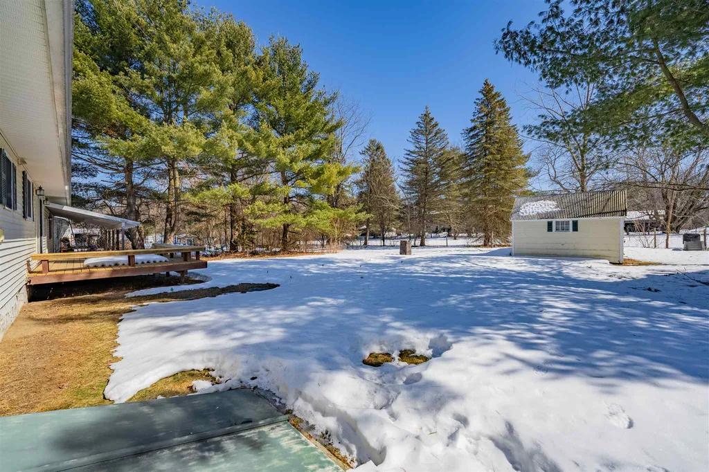 74 Cobbleview Drive Colchester VT 05446