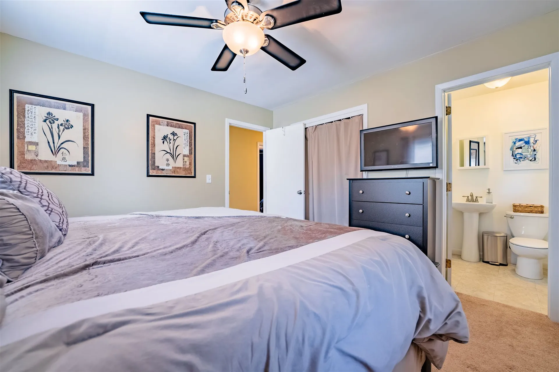 74 Cobbleview Drive Colchester VT 05446
