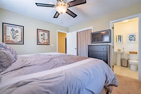 74 Cobbleview Drive Colchester VT 05446