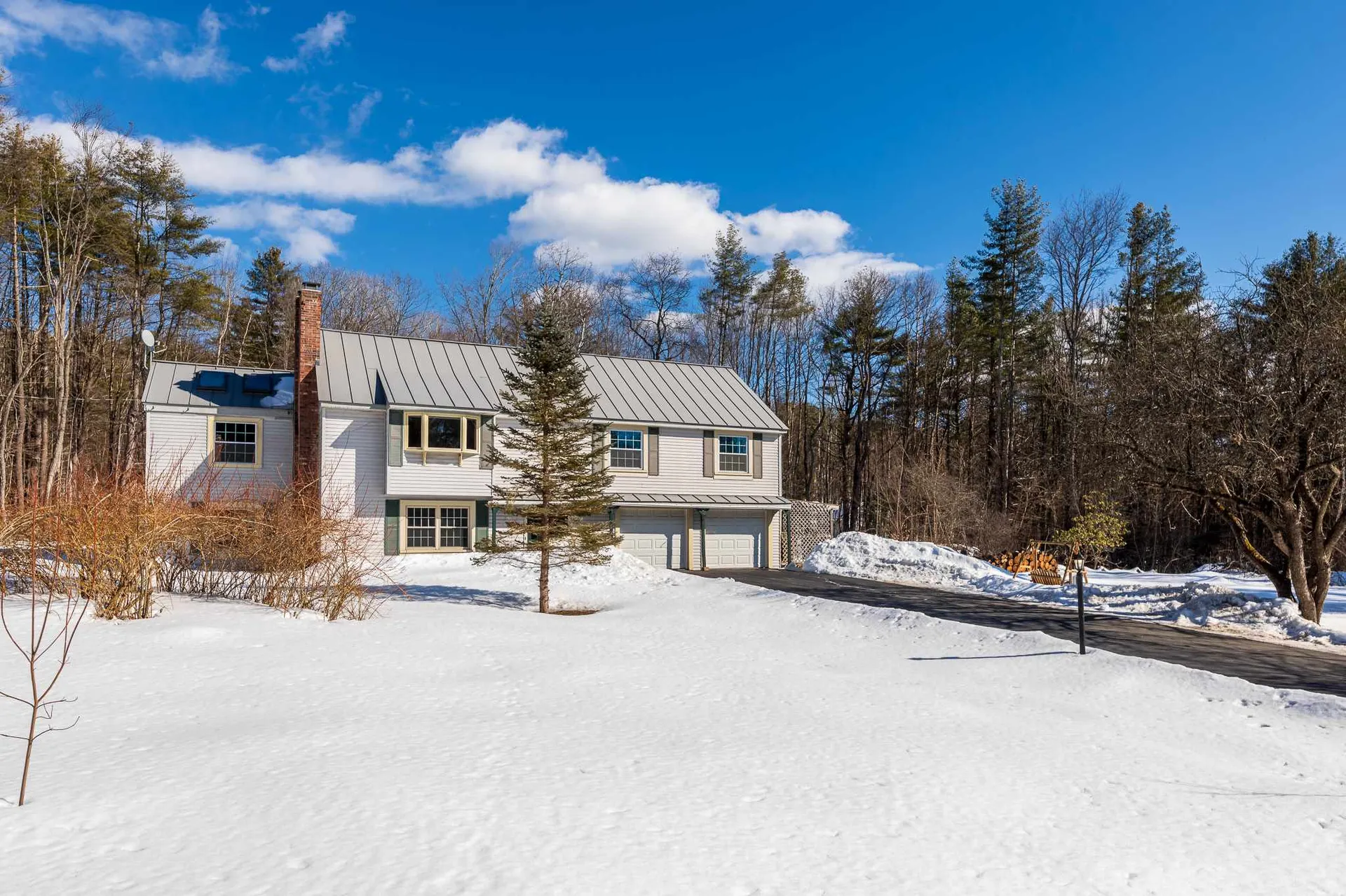 35 Moss Road Lebanon NH 03766