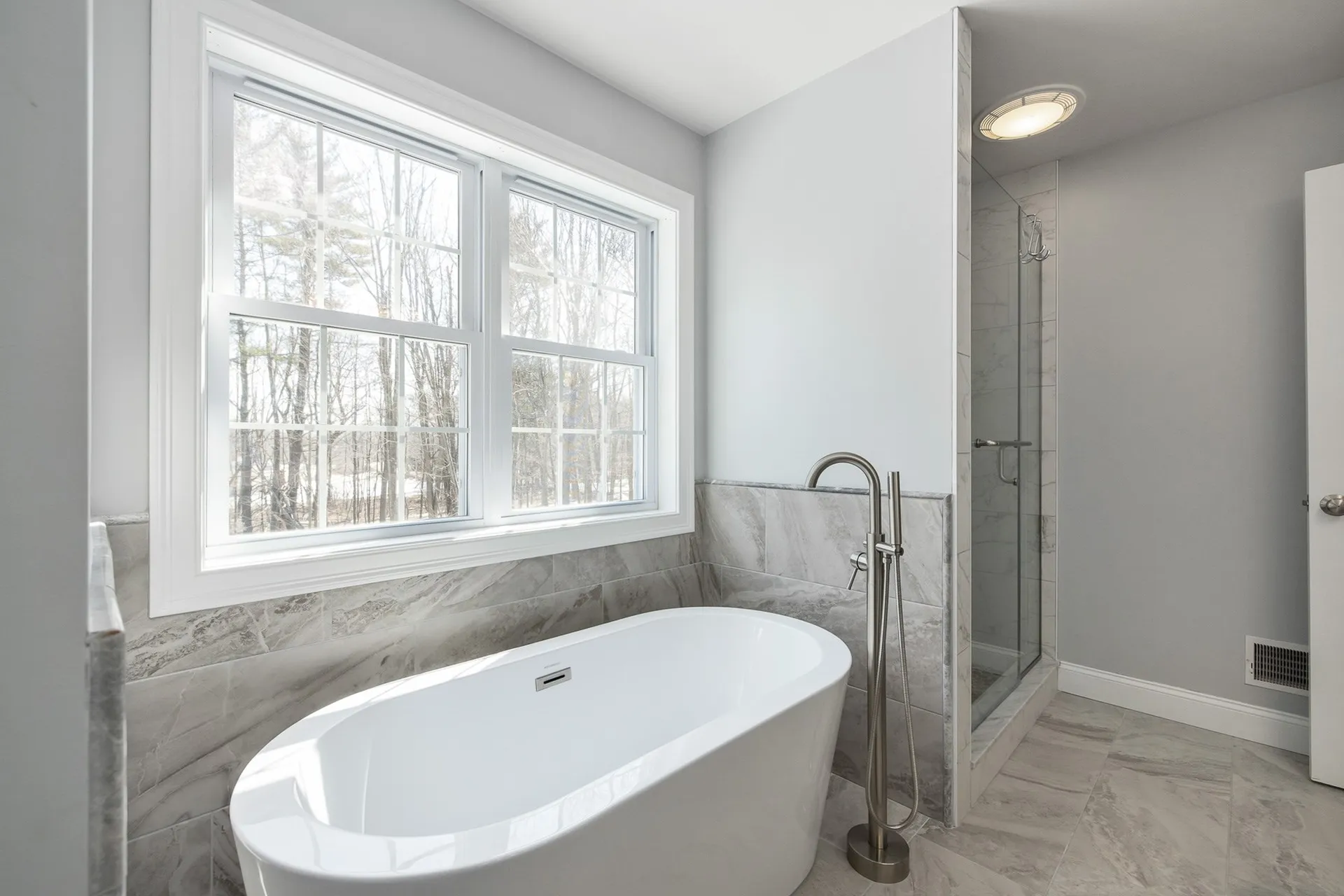 49 Barrett Farm Drive Greenland NH 03840