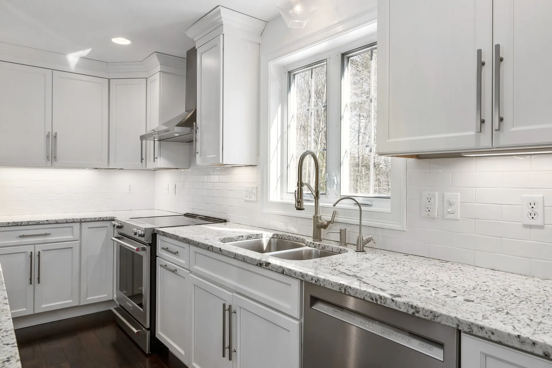 49 Barrett Farm Drive Greenland NH 03840