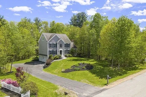 49 Barrett Farm Drive Greenland NH 03840