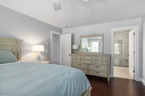49 Barrett Farm Drive Greenland NH 03840