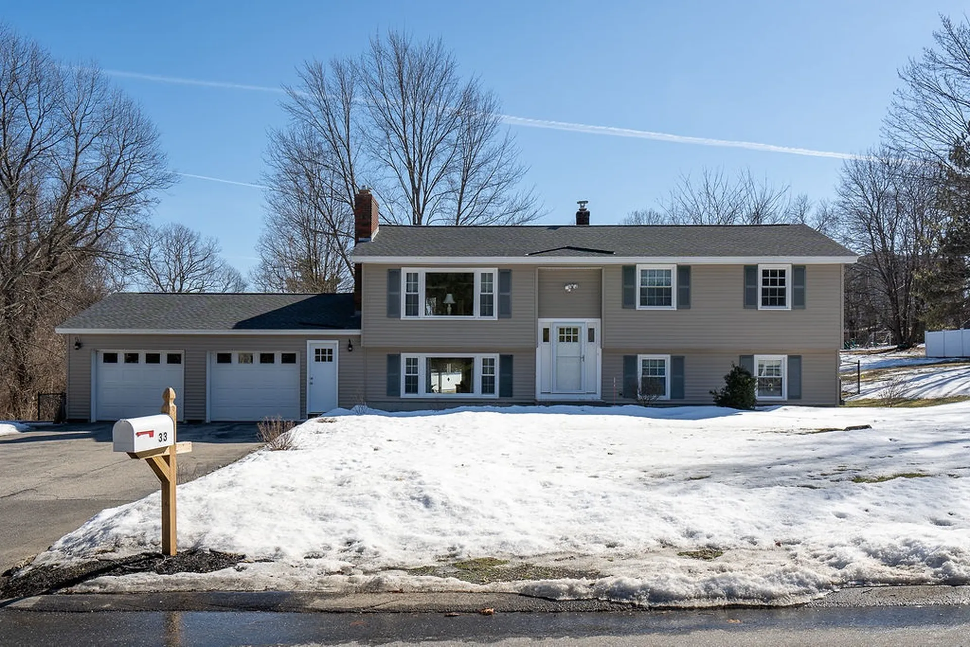 33 Garrison Drive Bedford NH 03110