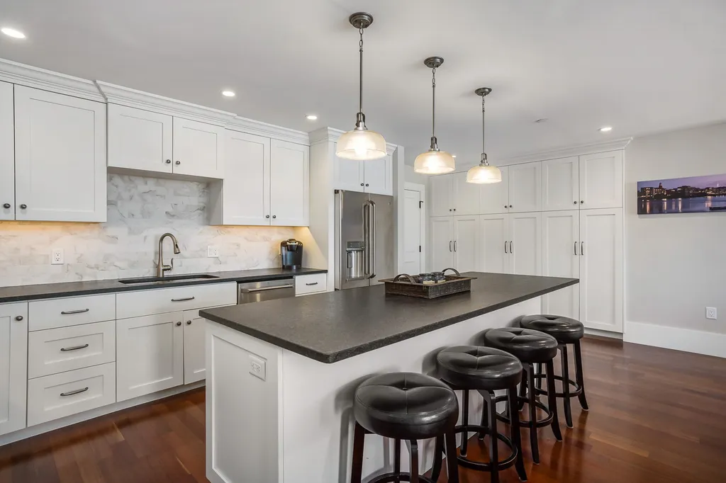77 State Street Portsmouth NH 03801