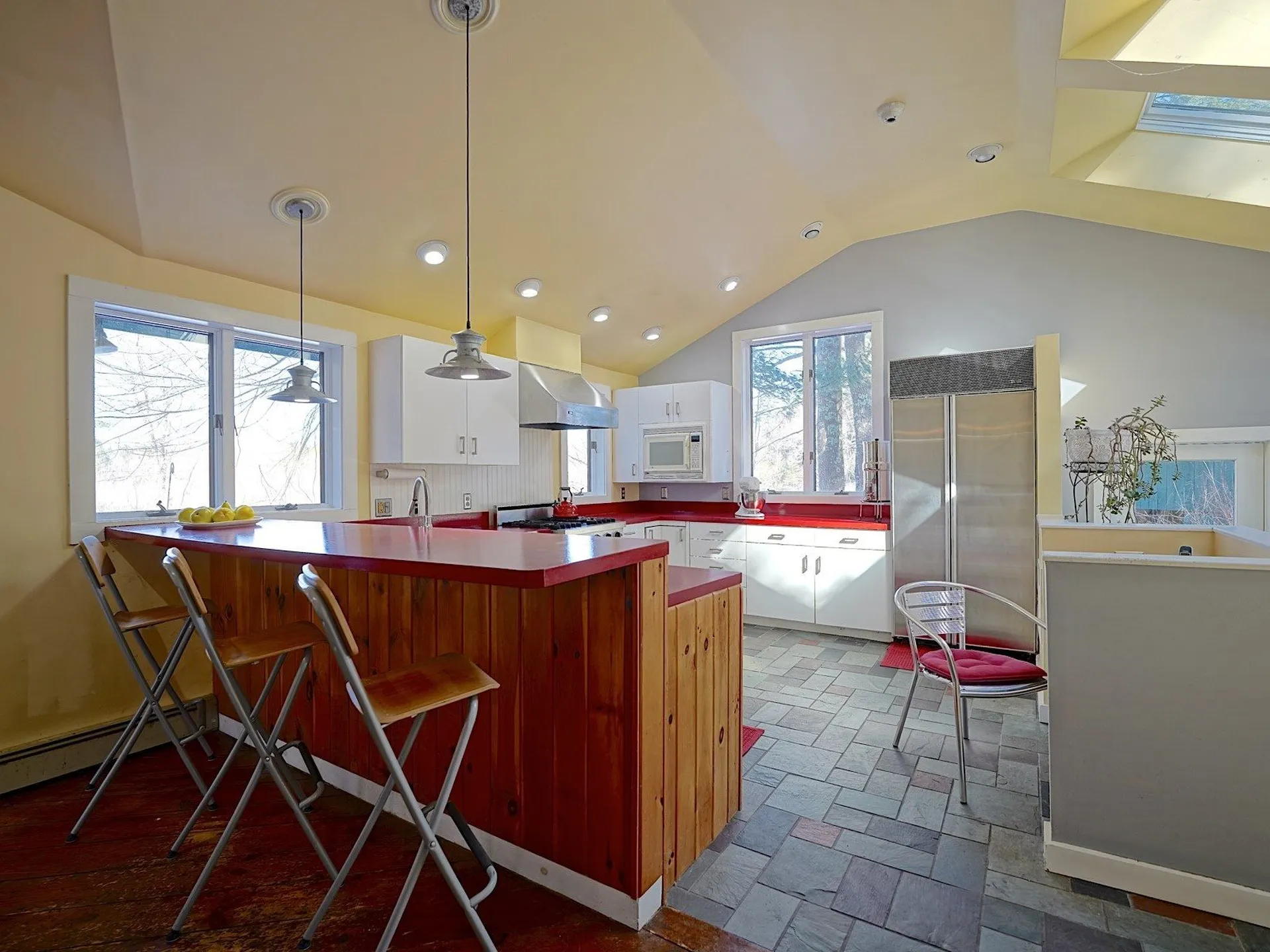 100 Woodland Road North Hampton NH 03862