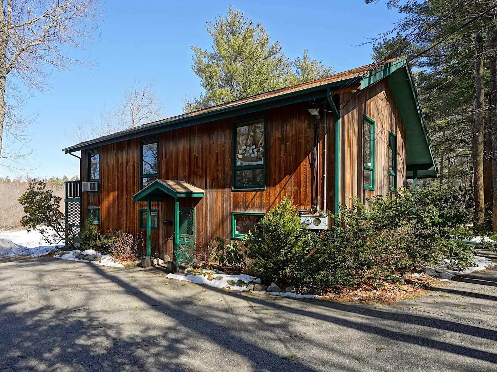 100 Woodland Road North Hampton NH 03862