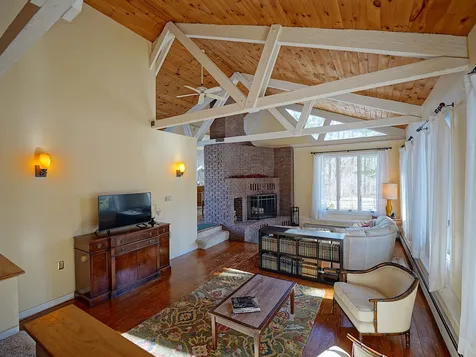 100 Woodland Road North Hampton NH 03862