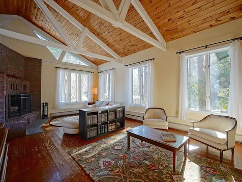 100 Woodland Road North Hampton NH 03862