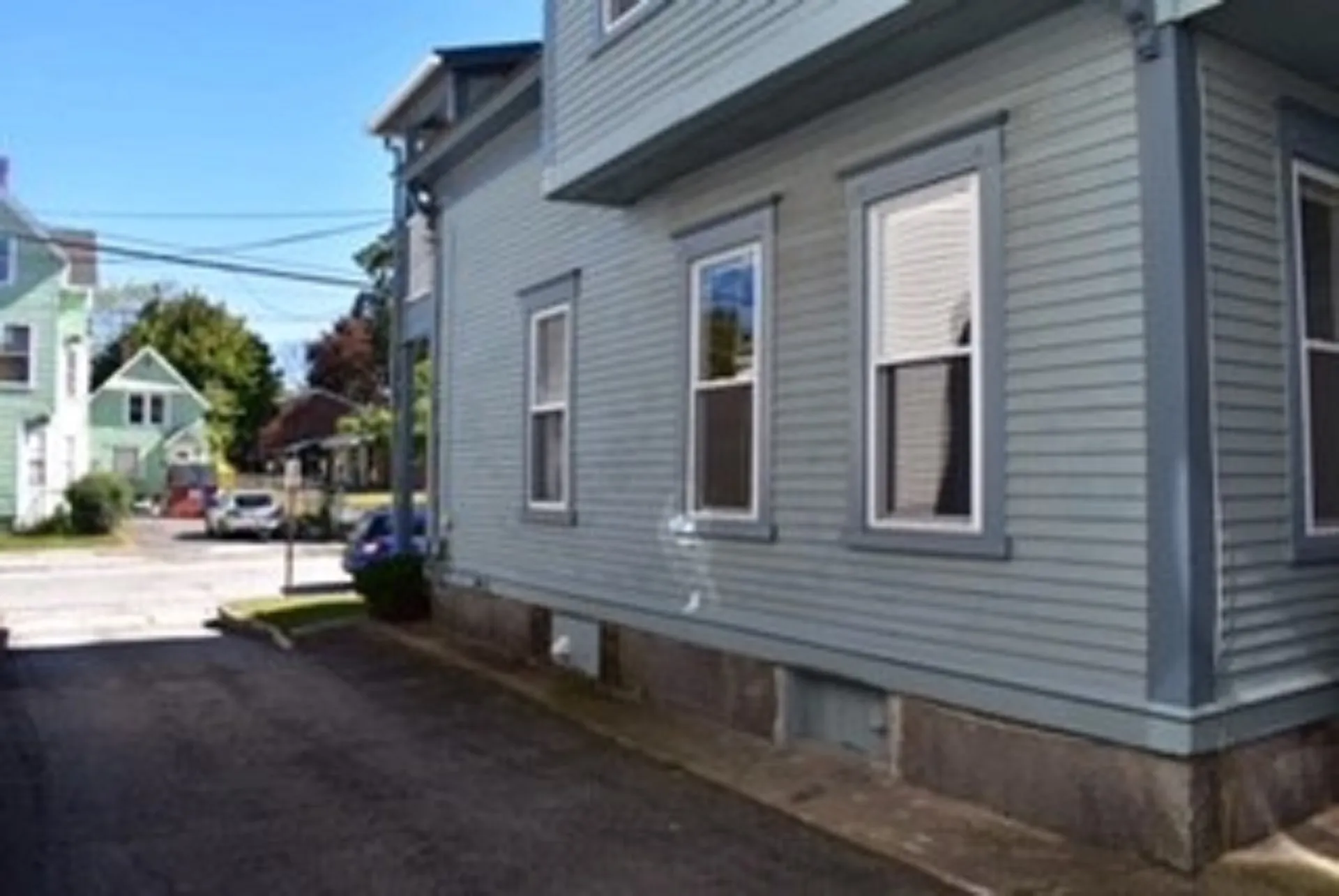 384 Belmont Street Manchester NH 03103
