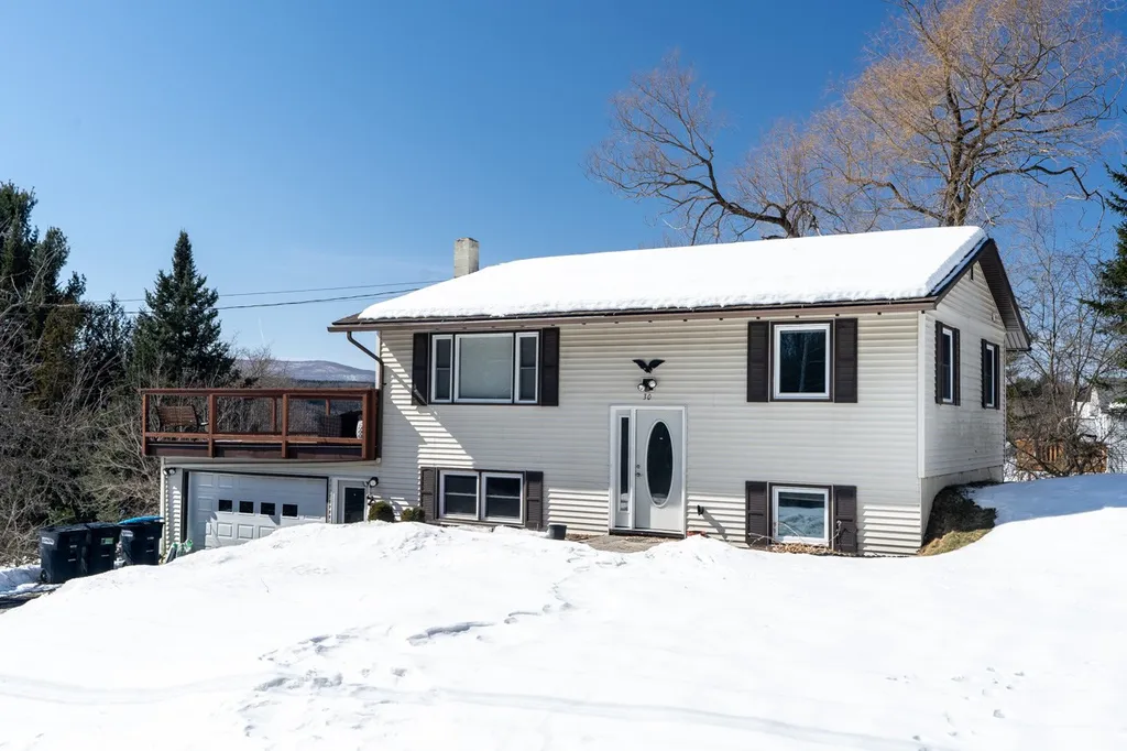 30 Moonlight Drive Barre Town VT 05641