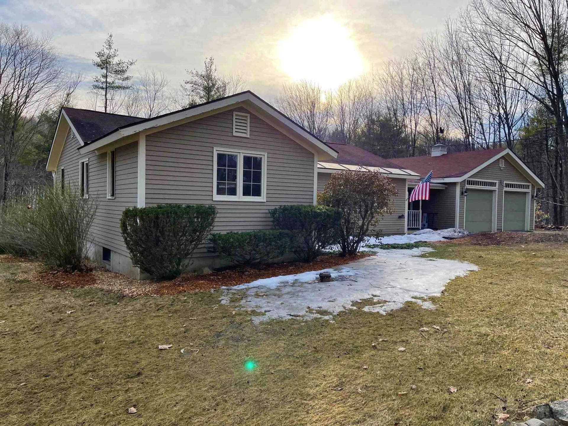 38 Apple Way Weare NH 03281