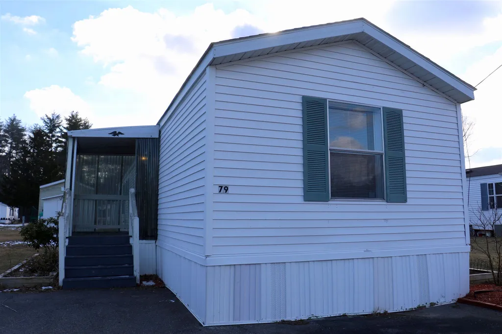 79 Caddy Drive Salem NH 03079