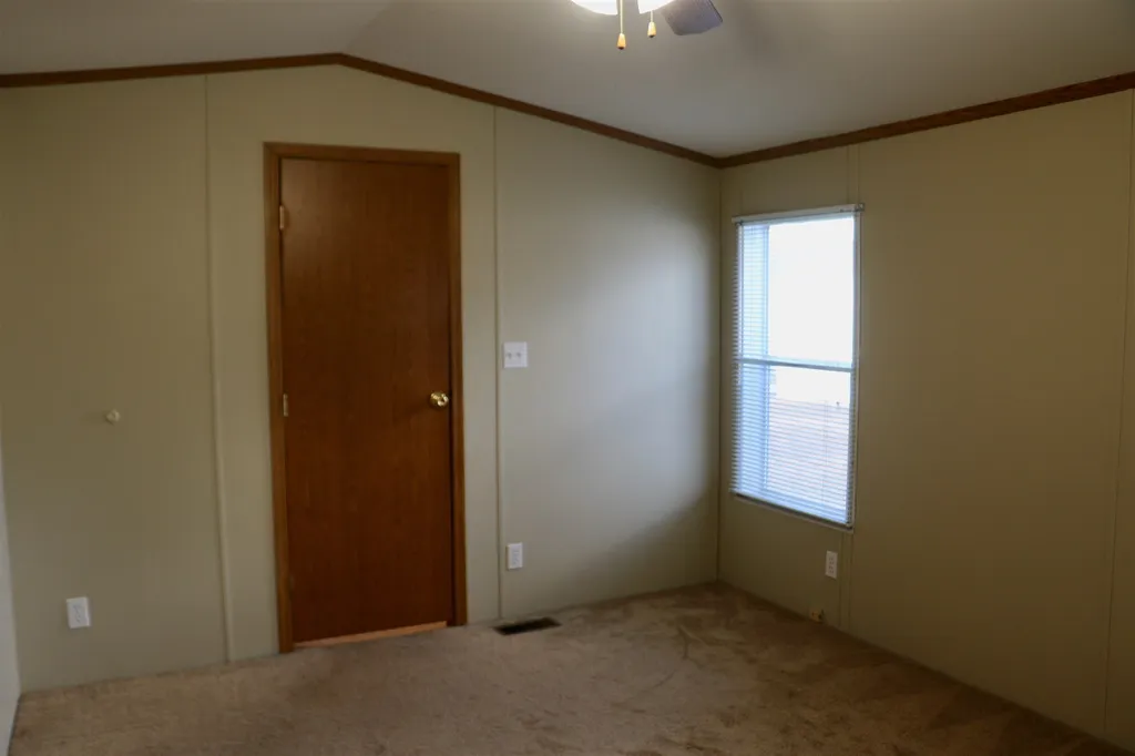 79 Caddy Drive Salem NH 03079