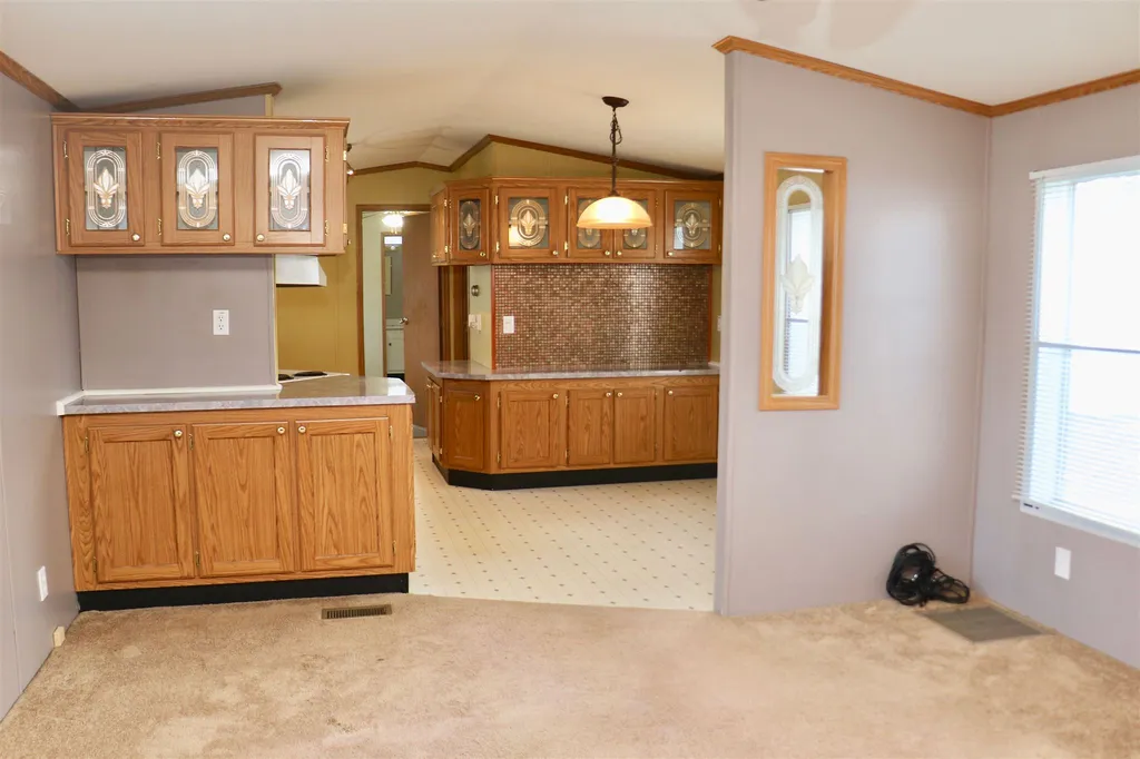 79 Caddy Drive Salem NH 03079