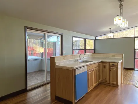 12 Windsor Terrace Hillsborough NH 03244