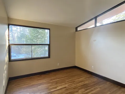12 Windsor Terrace Hillsborough NH 03244