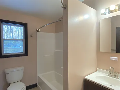 12 Windsor Terrace Hillsborough NH 03244