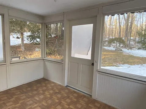 12 Windsor Terrace Hillsborough NH 03244