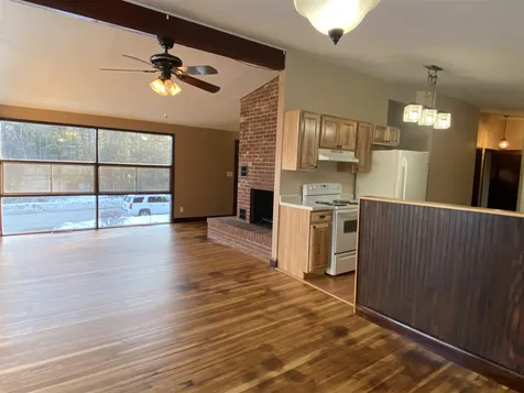 12 Windsor Terrace Hillsborough NH 03244