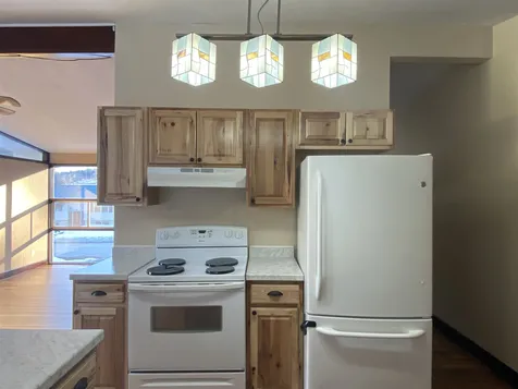 12 Windsor Terrace Hillsborough NH 03244