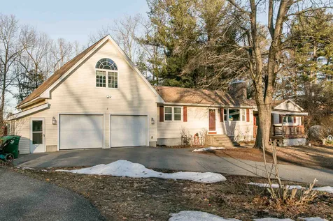 59 Wethersfield Road Nashua NH 03062
