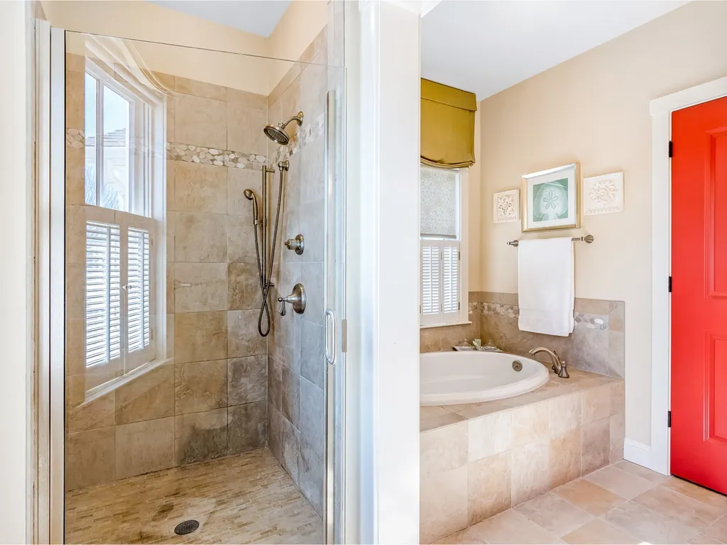 22 Dewey Place South Burlington VT 05403-7923