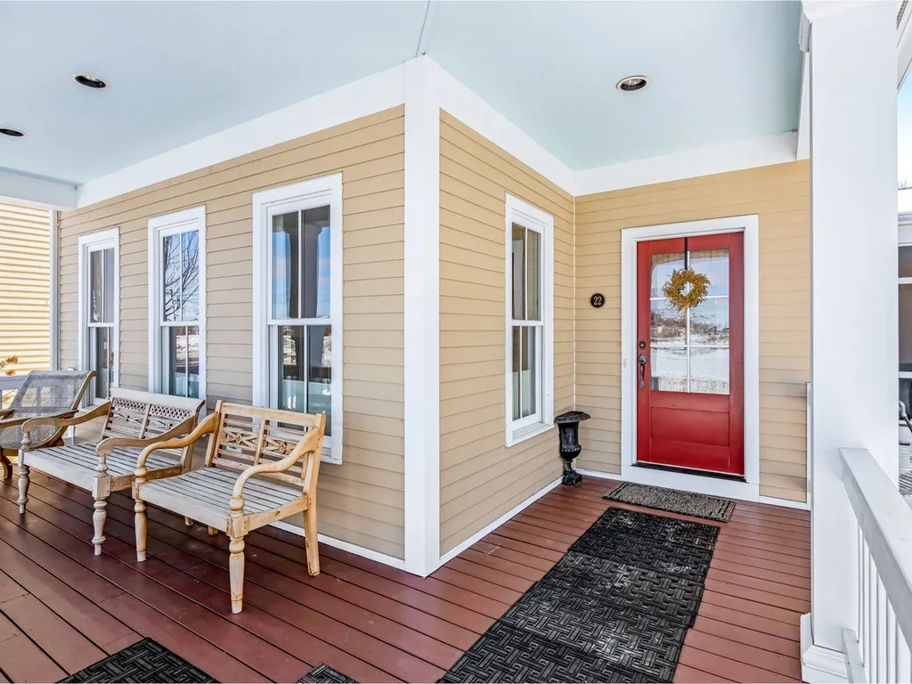 22 Dewey Place South Burlington VT 05403-7923