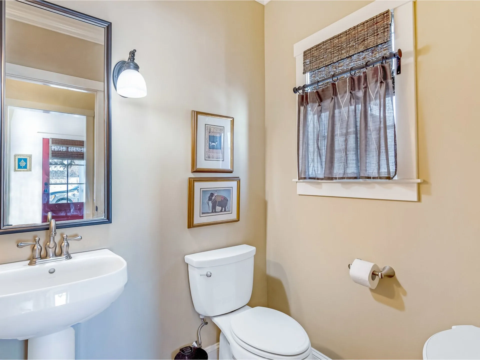 22 Dewey Place South Burlington VT 05403-7923