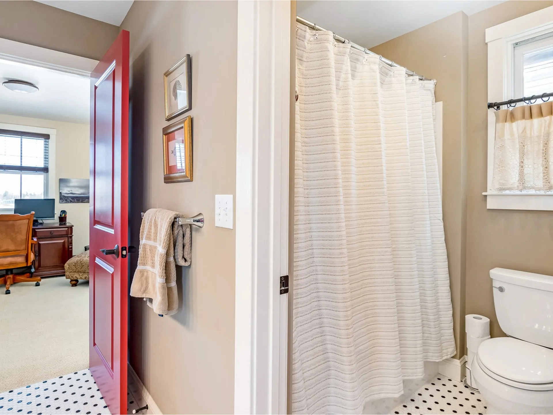 22 Dewey Place South Burlington VT 05403-7923