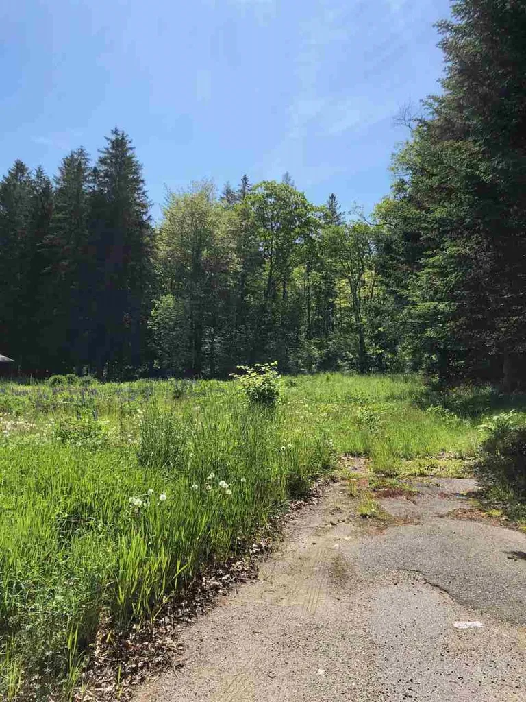 48 Prospect Street Lancaster NH 03584