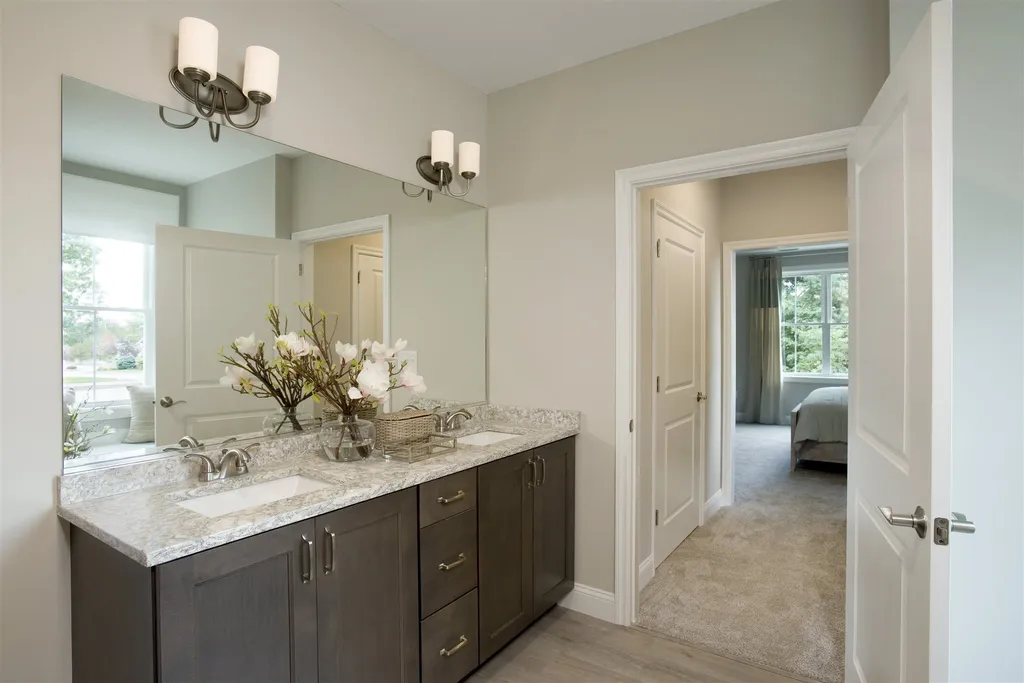 2 Henry David Drive Nashua NH 03062