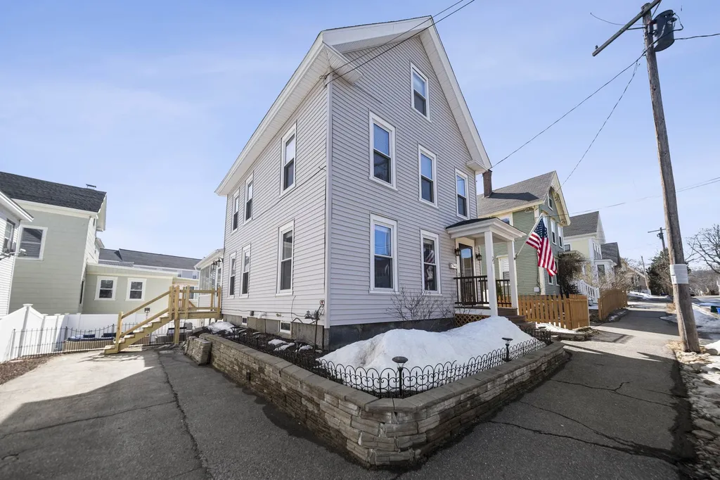 23 Beacon Street Concord NH 03301