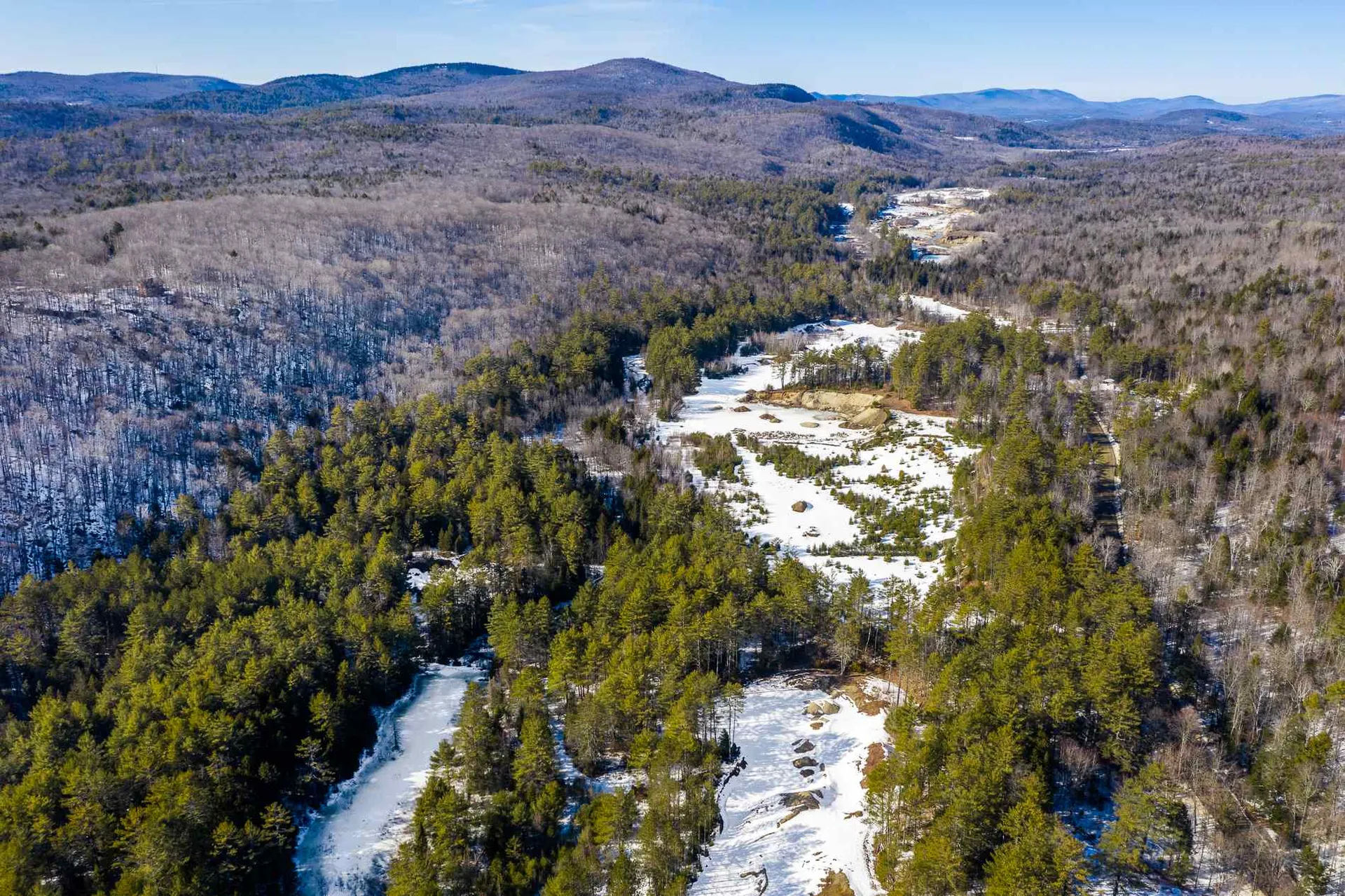 672 Bog Road Enfield NH 03748