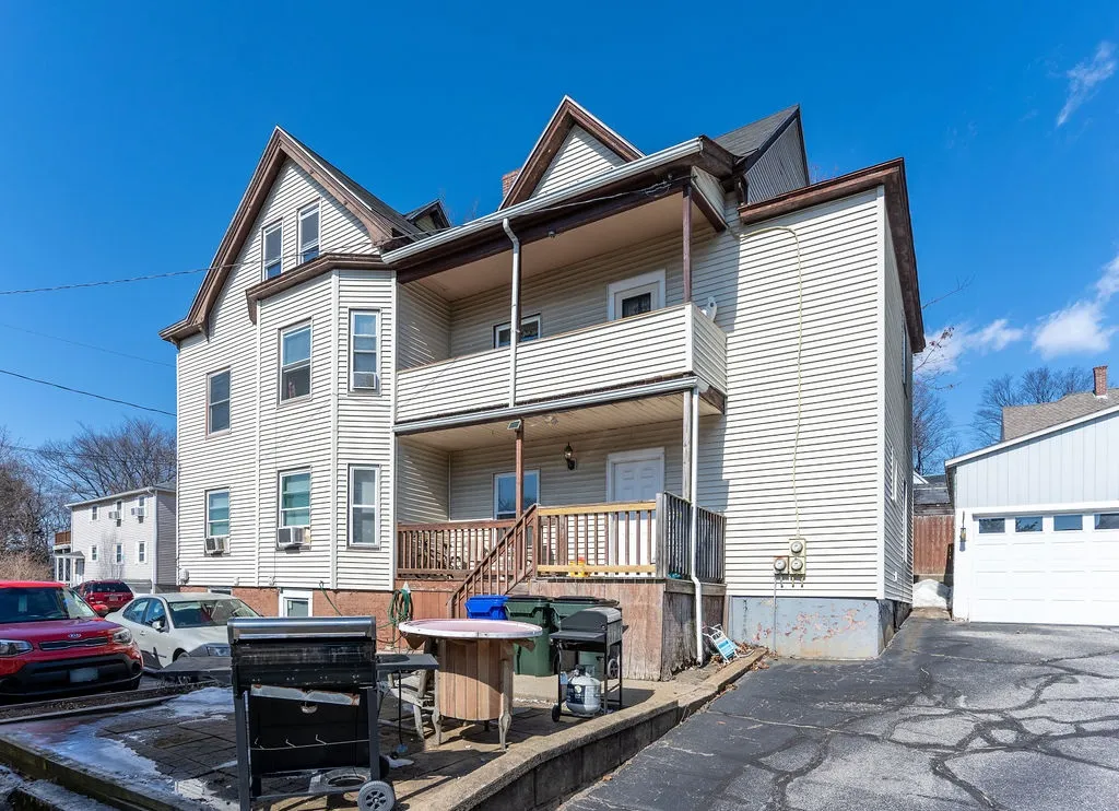 391 Beacon Street Manchester NH 03103