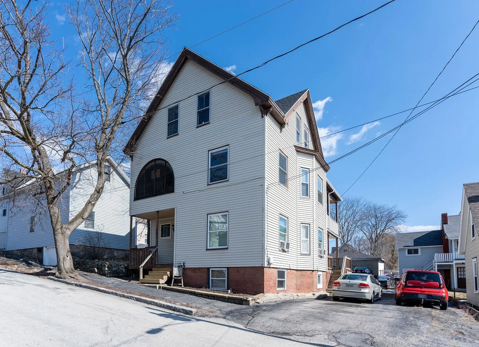 391 Beacon Street Manchester NH 03103