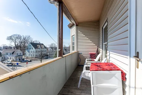 391 Beacon Street Manchester NH 03103