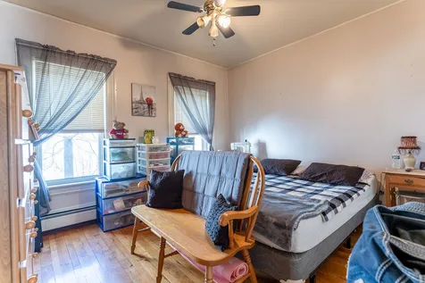 391 Beacon Street Manchester NH 03103