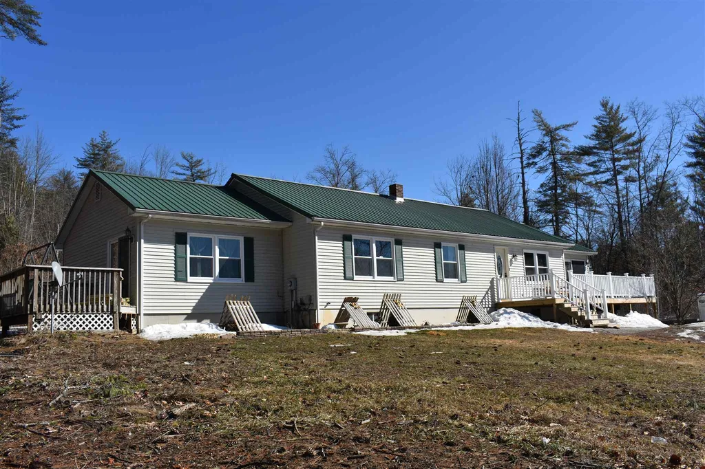 290 Oak Hill Road Northfield NH 03276